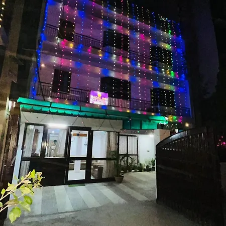 Hotel Badals Nest - Safdarjung Enclave New Delhi Exterior photo